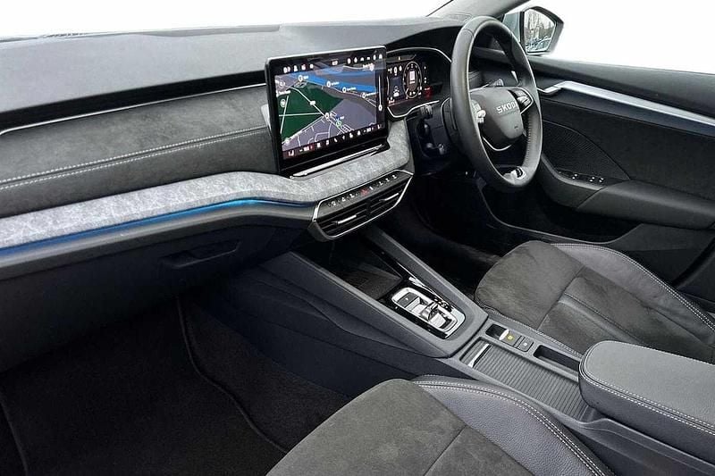 Used Skoda Octavia SE L 147 HP (108 kW) 2025 Brilliant silver metallic Estate