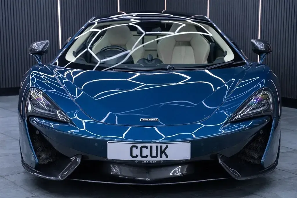 Used McLaren 570GT 570 HP (419 kW) 2017 Blue Coupe