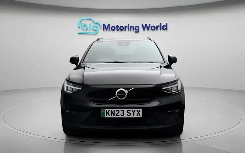Used Volvo XC40 Ultimate 300 kW (408 HP) 2022 Black SUV