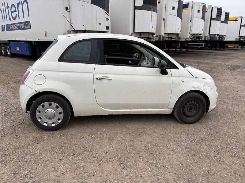 Used Fiat 500 Pop 69 HP (50 kW) 2011 White Hatchback