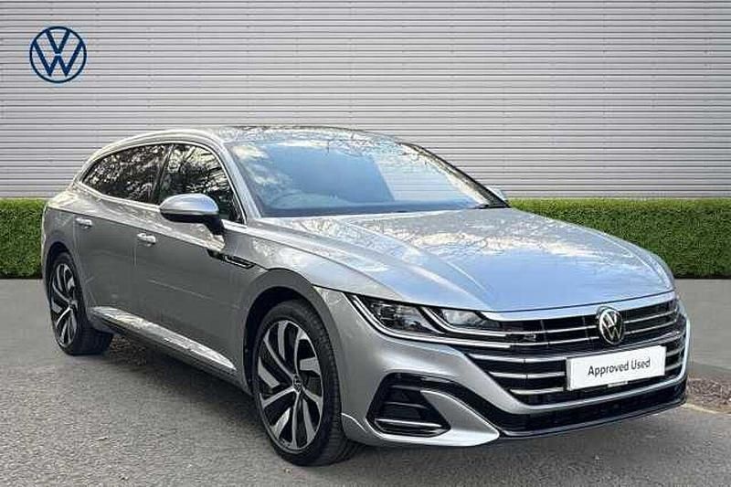 Used VW Arteon R-line 218 HP (160 kW) 2024 Pyrite silver metallic Estate