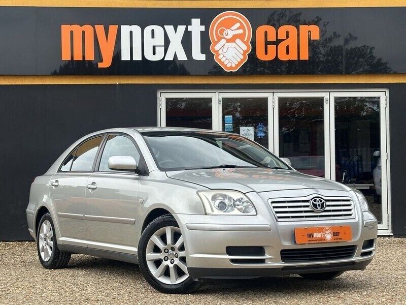Silver Used 2006 Toyota Avensis T3 Hatchback | £5,995 (Expensive) - Image 1/4