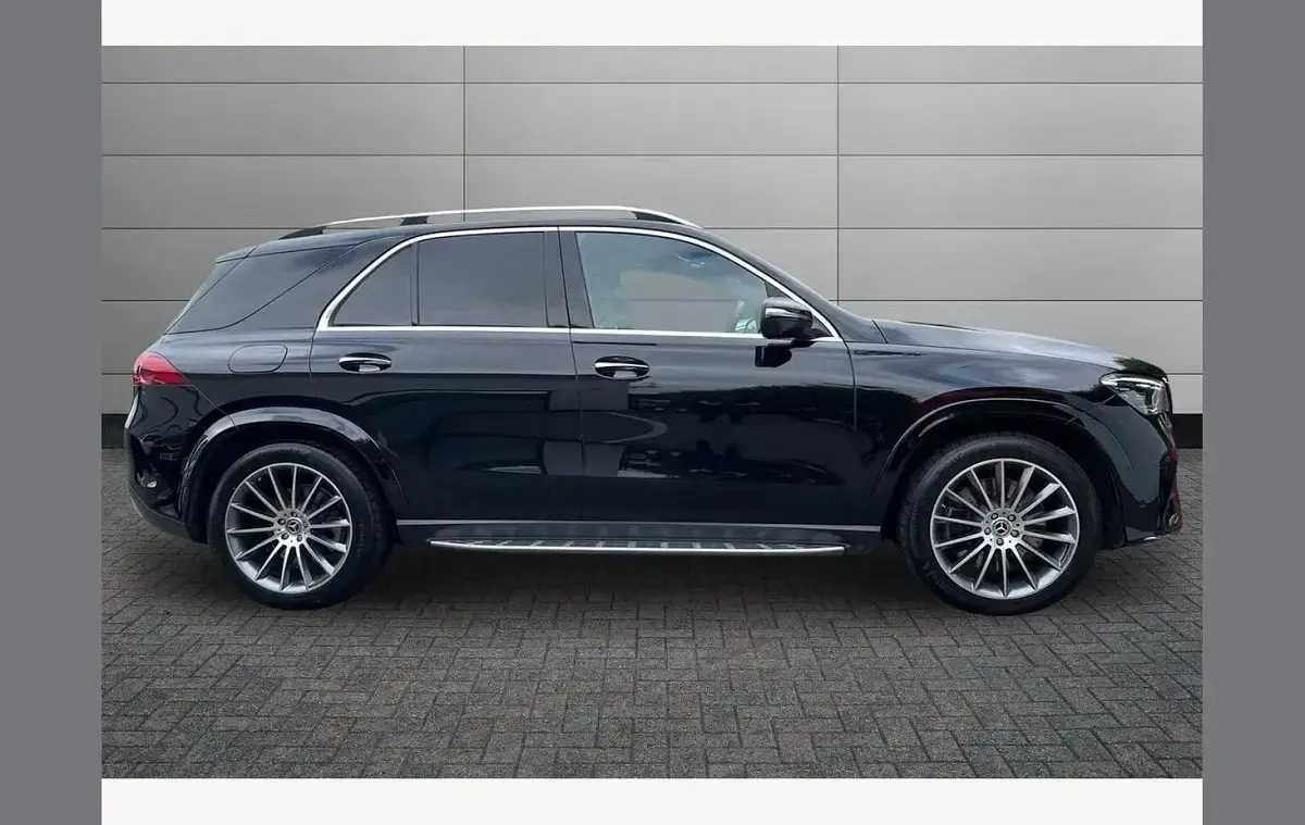 Used Mercedes GLE450 AMG AMG line 362 HP (266 kW) 2024 Black SUV