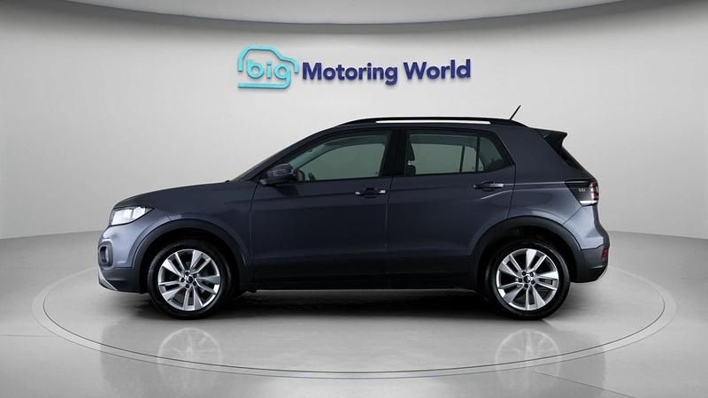 Used VW T-Cross SE 110 HP (80 kW) 2023 Grey SUV