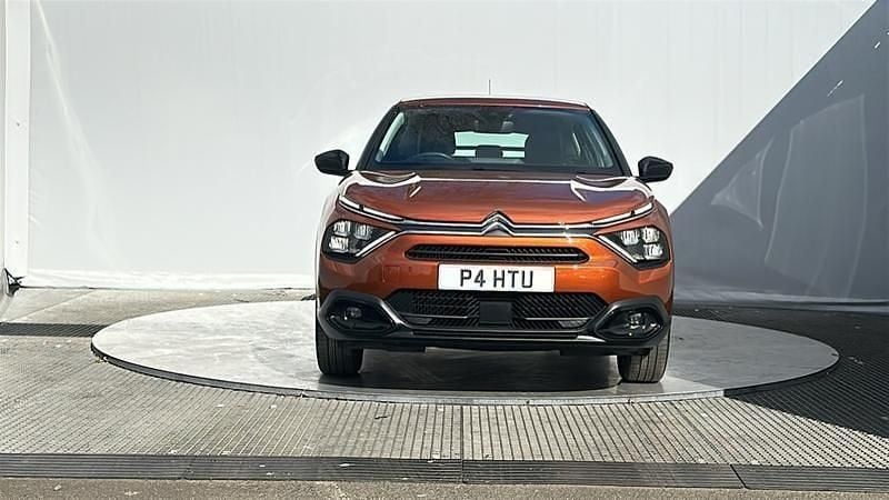Usado Citroën C4 PureTech 130 HP (95 kW) 2021 Castanho Citadino