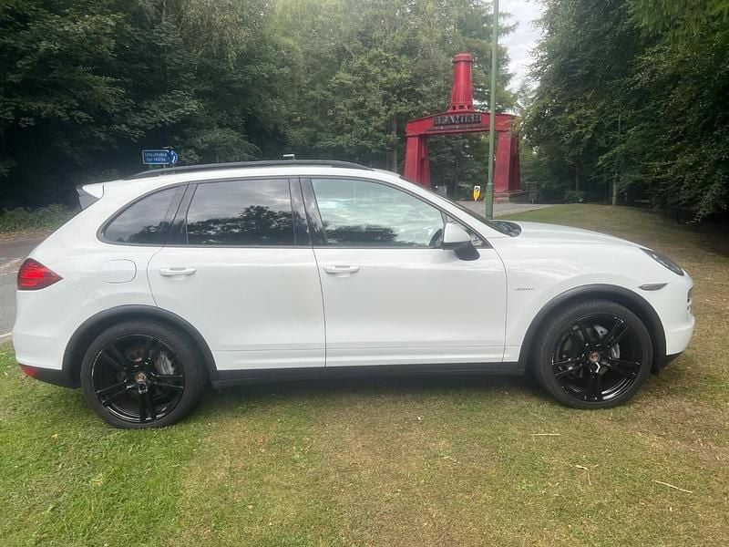 Usado Porsche Cayenne 245 HP (180 kW) 2013 Branco SUV