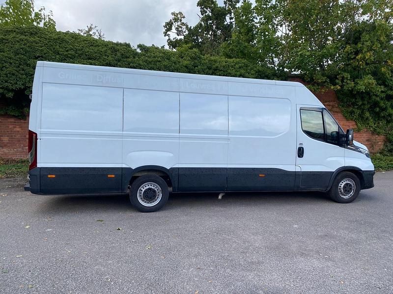 White Used 2021 Iveco Daily Van | £10,500 - Image 1/4