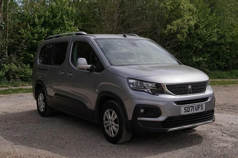 Second-hand Peugeot Rifter Access 131 CP (96 kW) 2021 Gri Monovolum