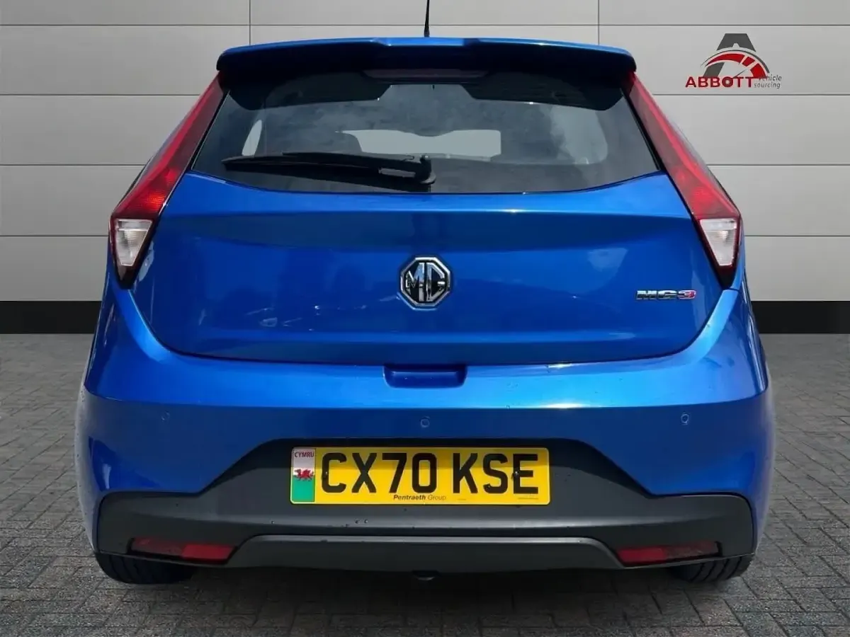 Used MG MG3 Excite 106 HP (77 kW) 2020 Blue Hatchback