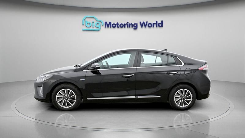 Used Hyundai Ioniq Premium 100 kW (136 HP) 2021 Black Hatchback