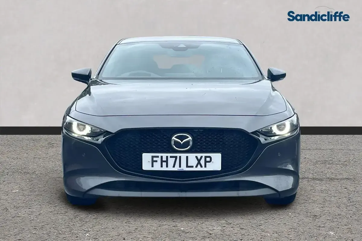 Used Mazda 3 Inclusive 122 HP (89 kW) 2022 Grey Hatchback