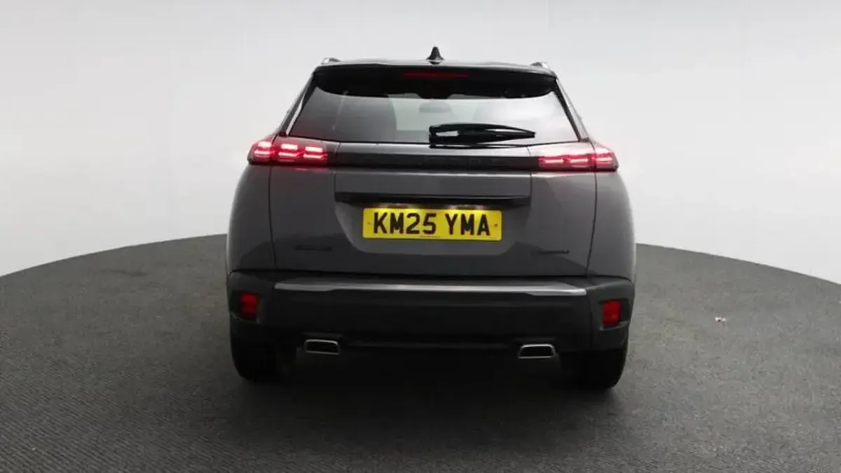 Used Peugeot 2008 GT 145 HP (106 kW) 2025 Grey SUV