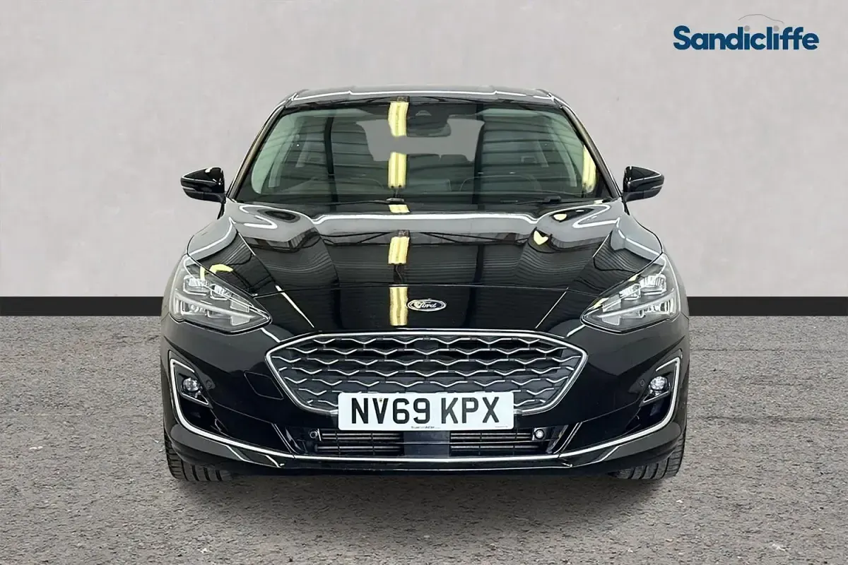 Used Ford Focus Vignale 182 HP (133 kW) 2020 Black Hatchback