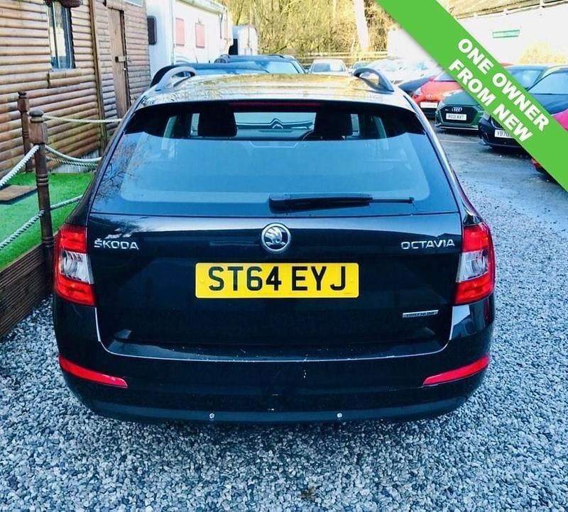 Used Skoda Octavia GreenLine 110 HP (80 kW) 2014 Black Hatchback