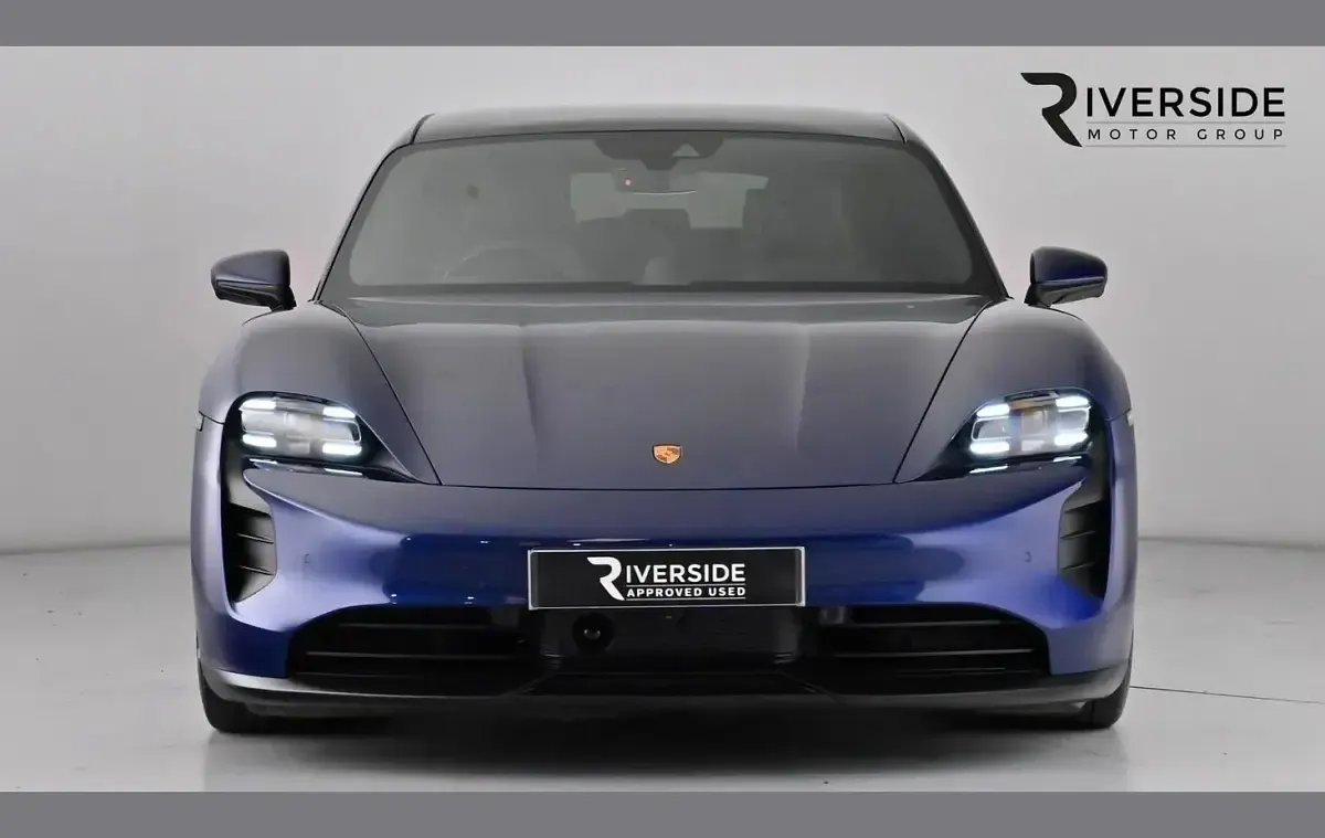 Used Porsche Taycan 419 kW (571 HP) 2023 Blue Sedan