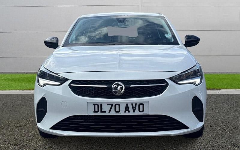 Used Vauxhall Corsa 101 HP (74 kW) 2020 White Hatchback