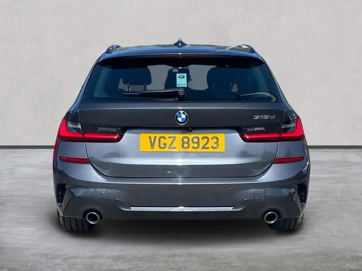 Second-hand BMW 318 M Sport 150 CP (110 kW) 2022 Gri Break