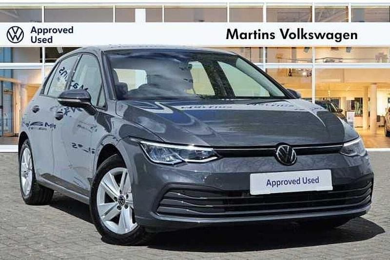 Used VW Golf VIII Life 150 HP (110 kW) 2022 Grey Hatchback