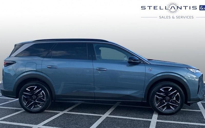 New Peugeot 5008 GT 145 HP (106 kW) 2025 Blue MPV