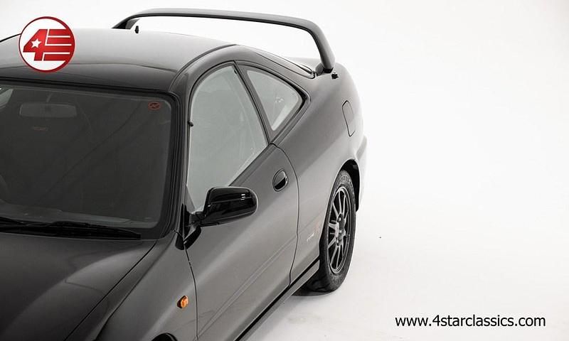 Used Honda Integra Type R 1999 Black Coupe