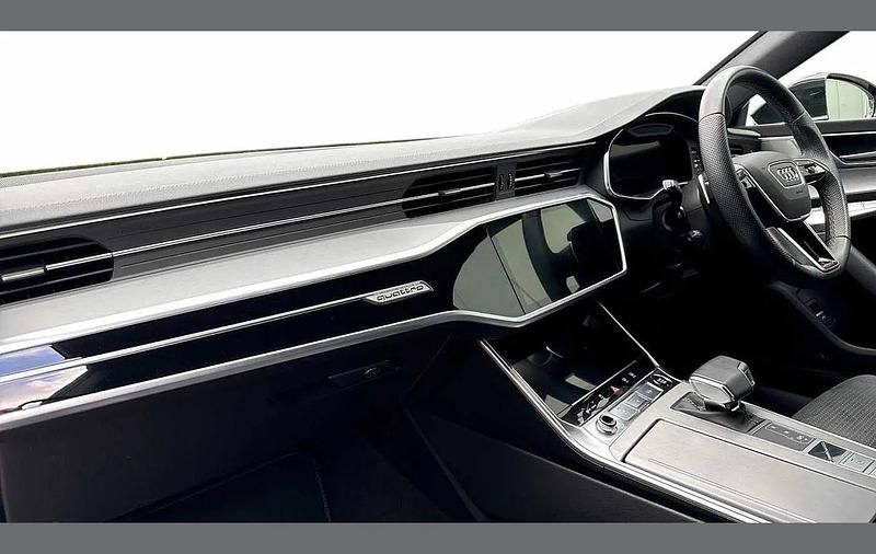 Used Audi A7 S-Line 261 HP (191 kW) 2024 Black Sedan