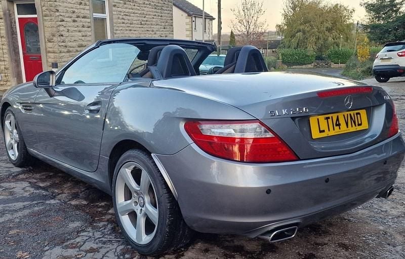 Used Mercedes SLK250 204 HP (150 kW) 2014 Silver Cabriolet
