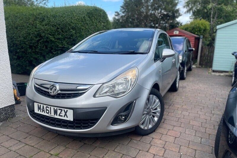 Silver Used 2011 Vauxhall Corsa Excite Hatchback | £2,175 (Good price) - Image 1/1