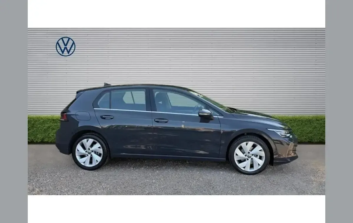 Used VW Golf VIII Style 150 HP (110 kW) 2024 Grey Hatchback