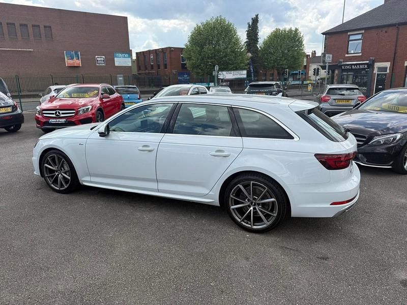 Used Audi A4 S-Line 190 HP (139 kW) 2019 White Estate