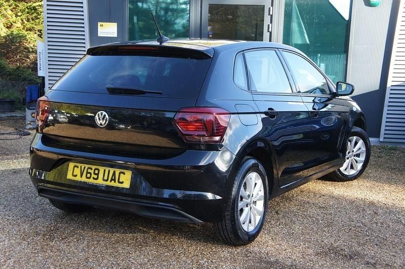 Used VW Polo SEL 2019 Black Hatchback