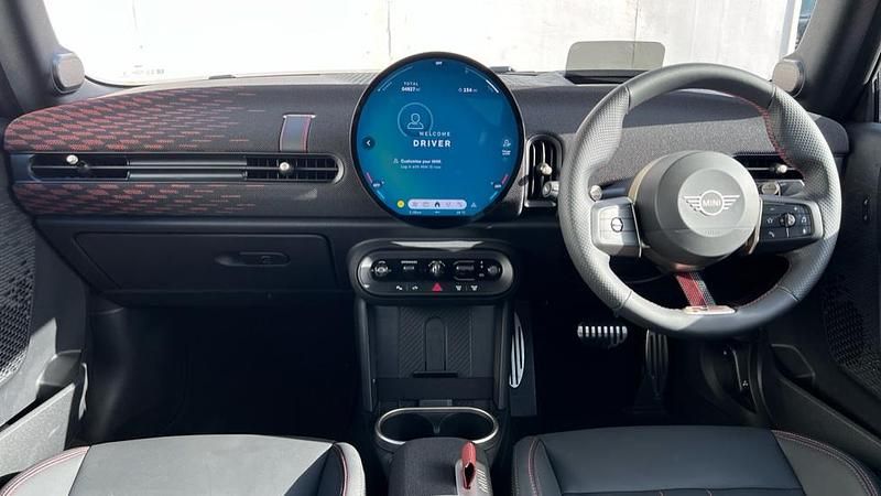 Used Mini John Cooper Works 228 HP (167 kW) 2025 Black Hatchback