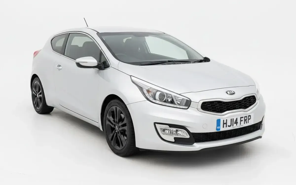 Used Kia ProCeed 2014 Silver Hatchback