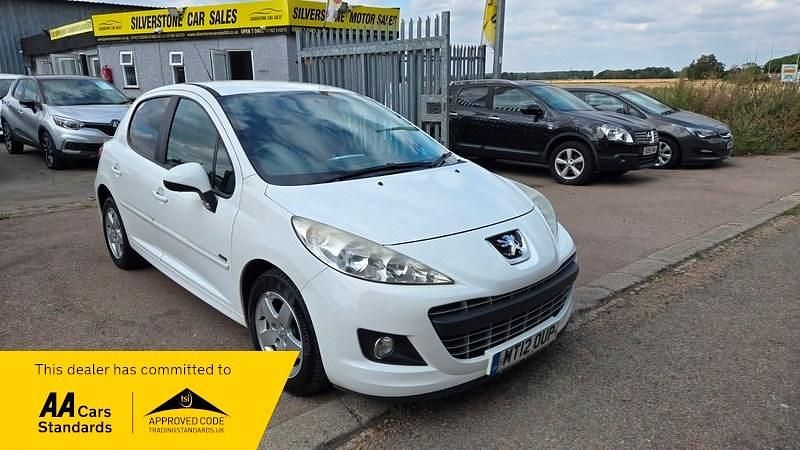 White Used 2012 Peugeot 207 Sportium Hatchback | £1,795 (Super price) - Image 1/3