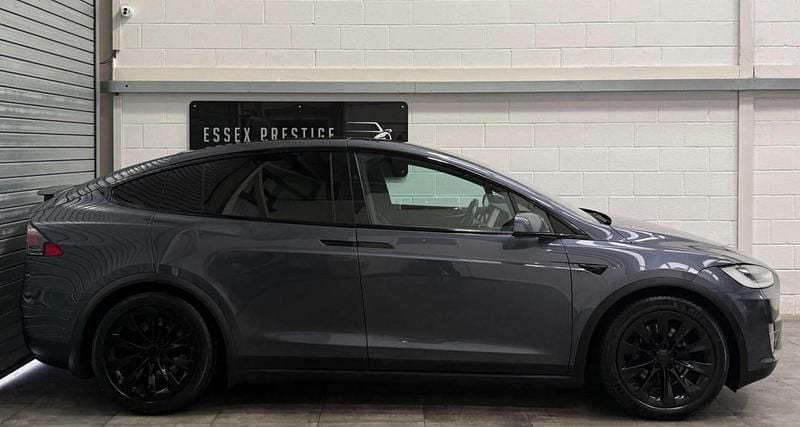 Used Tesla Model X 244 kW (333 HP) 2018 Grey SUV