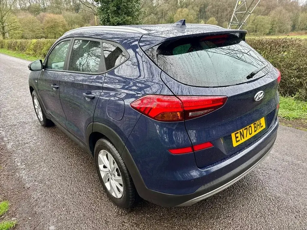 Używany Hyundai Tucson SE 116 KM (85 kW) 2021 Niebieski SUV