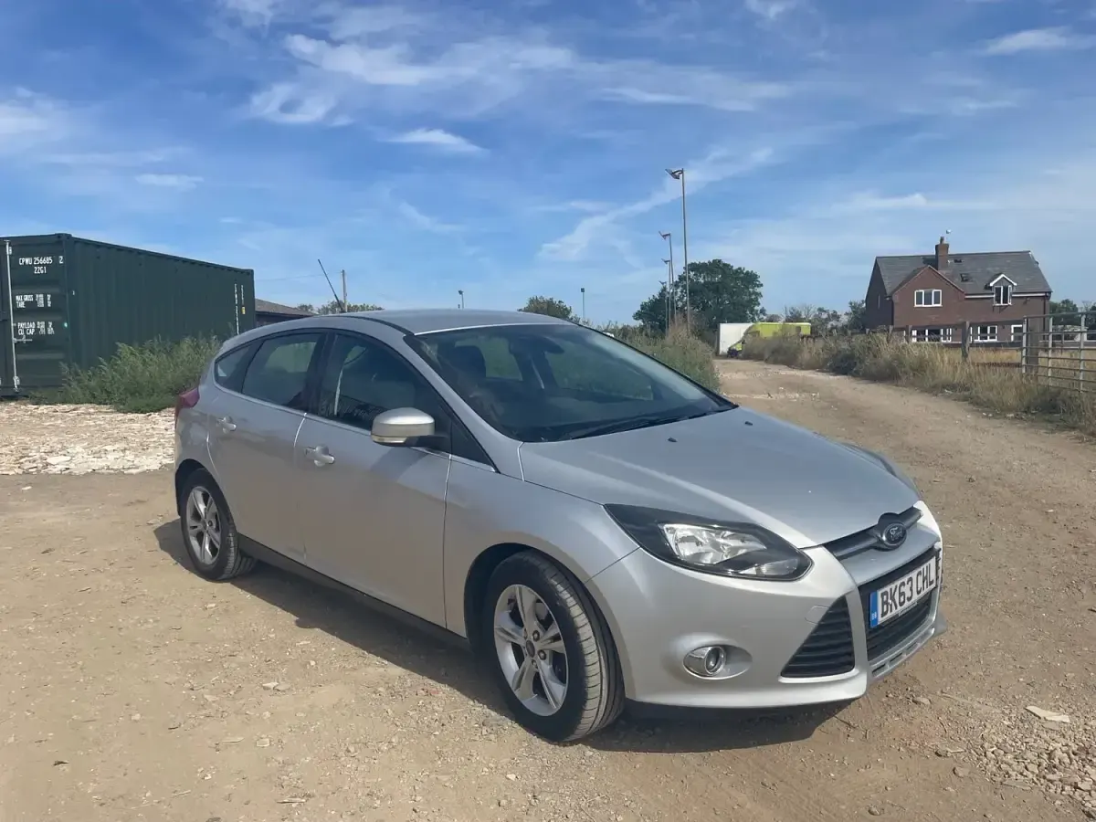 Used Ford Focus Zetec 2013 Silver Hatchback