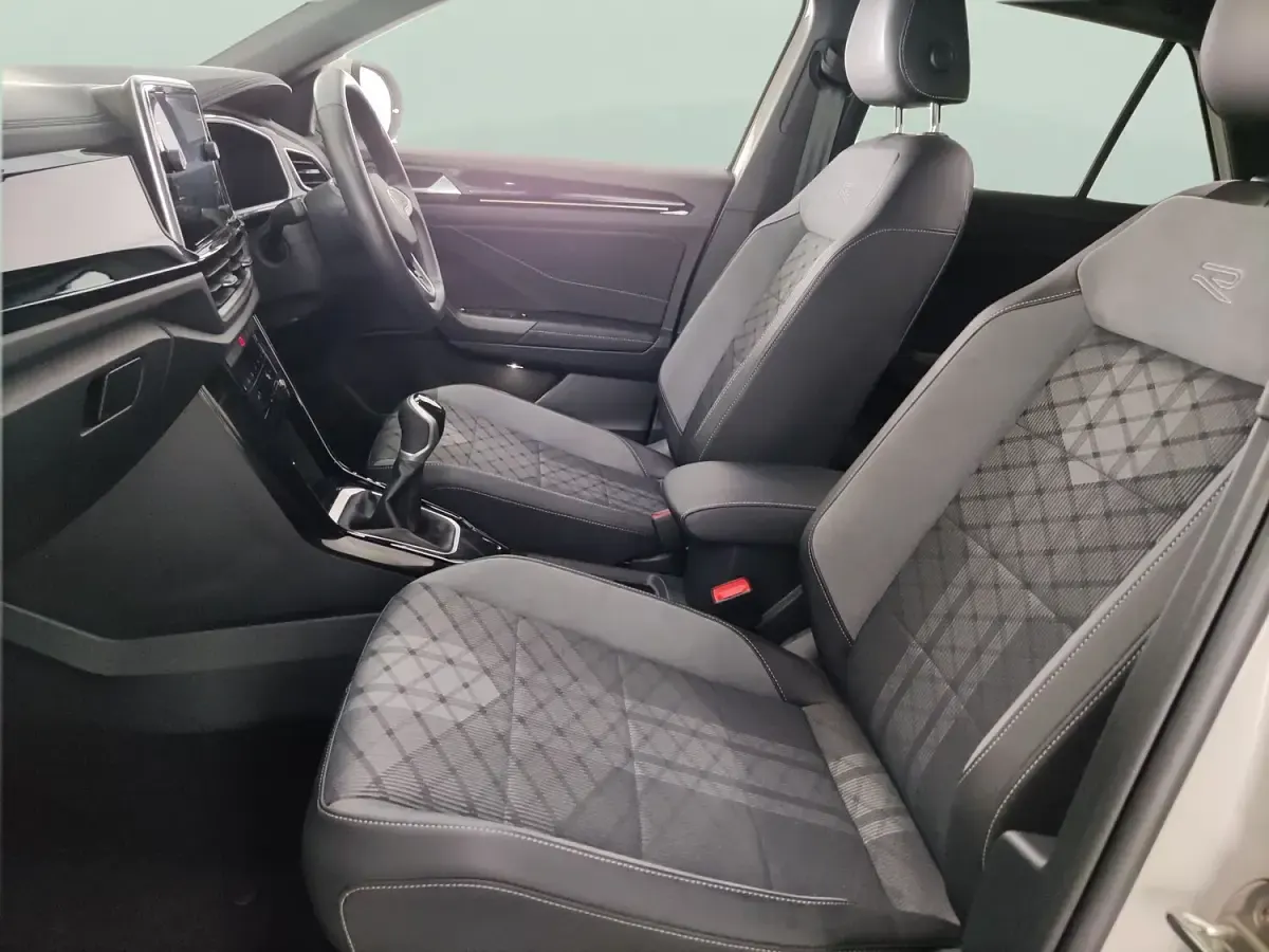 Used VW T-Roc R-line 150 HP (110 kW) 2024 Grey SUV