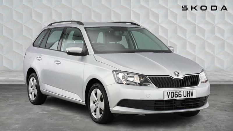 Brilliant silver metallic Used 2016 Skoda Fabia SE Estate | £9,900 (Fair price) - Image 1/3