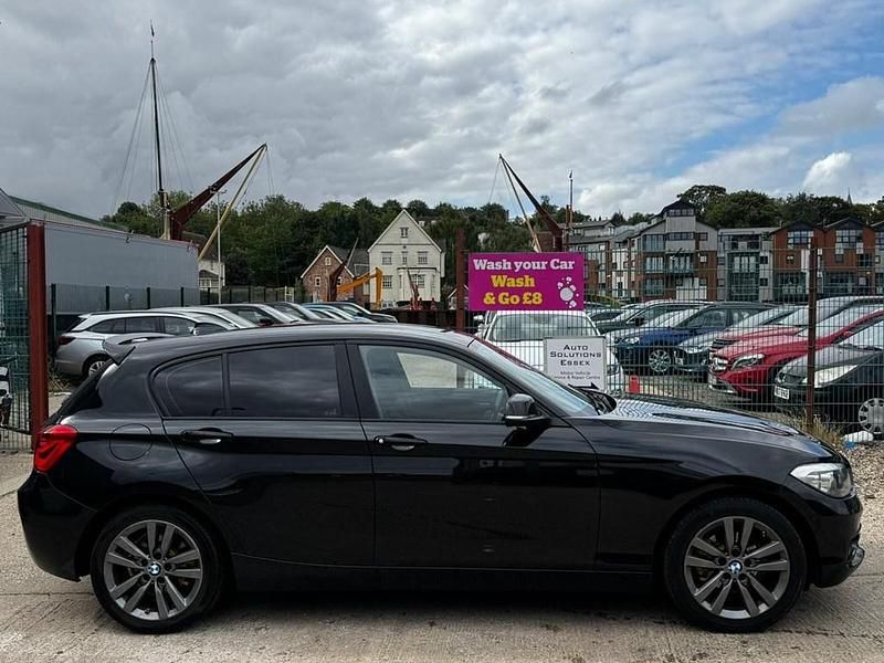 Used BMW 118 Sport Line 2018 Black Hatchback