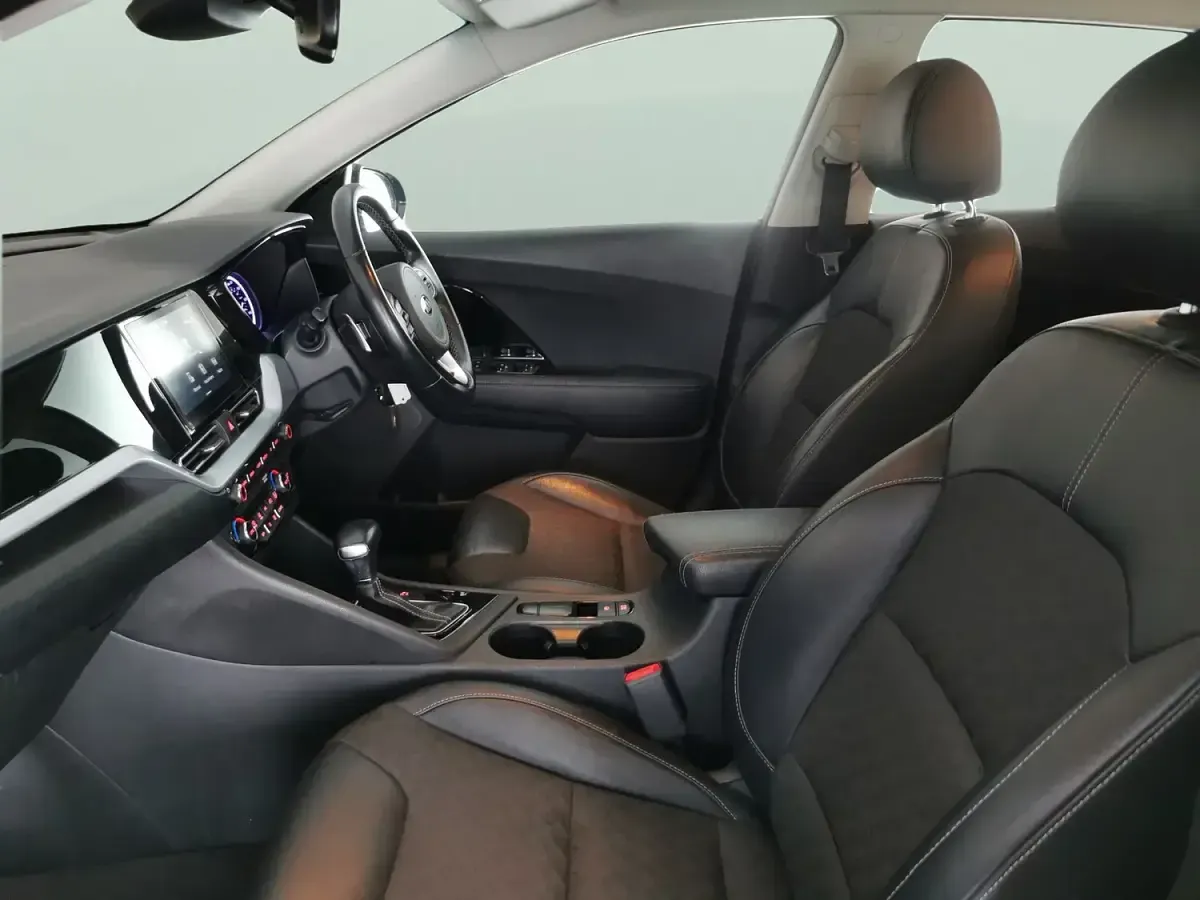 Used Kia Niro 141 HP (103 kW) 2020 Grey SUV