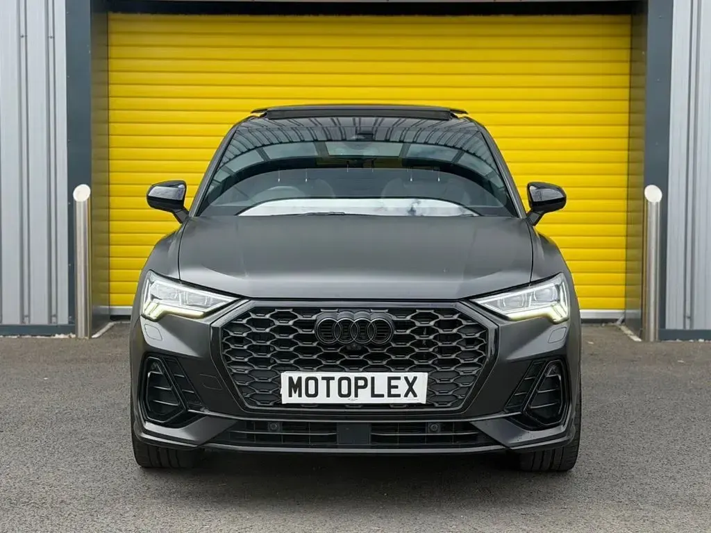Used Audi Q3 Comfort 150 HP (110 kW) 2020 Black SUV
