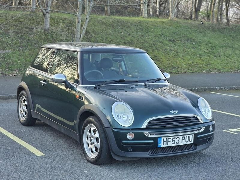 Used Mini ONE Hatch 2003 Green Hatchback