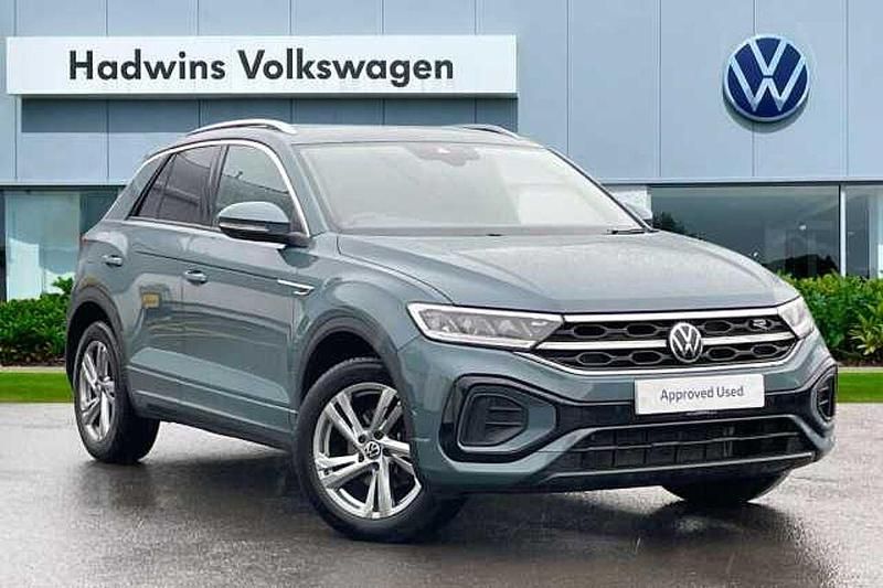 Blue Used 2022 VW T-Roc R-line SUV | £23,295 (Fair price) - Image 1/4