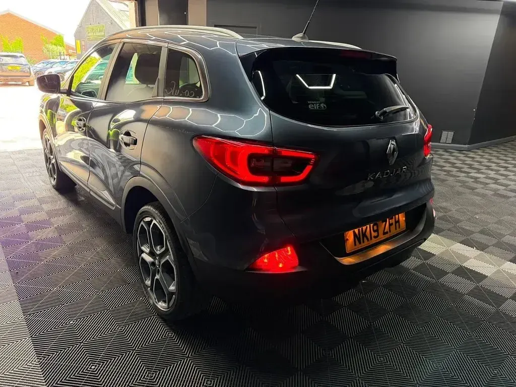 Used Renault Kadjar Dynamique 140 HP (102 kW) 2019 Grey SUV