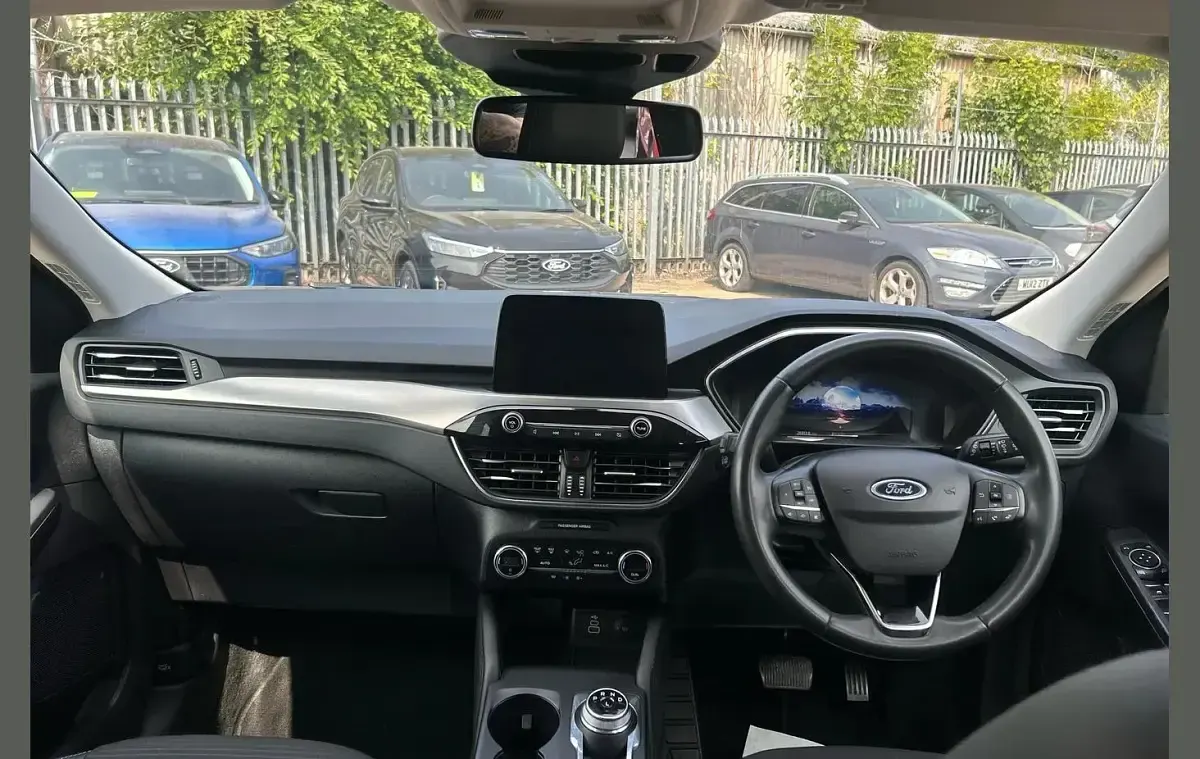Used Ford Kuga Titanium 190 HP (139 kW) 2022 Blue SUV