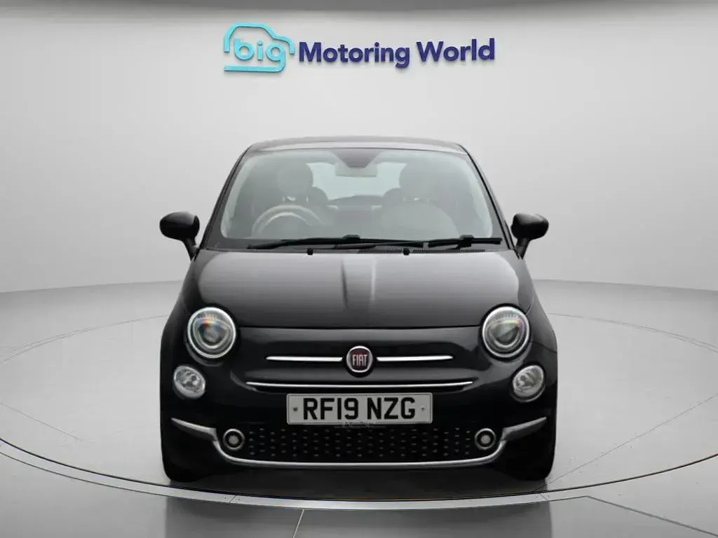 Used Fiat 500 Lounge 69 HP (50 kW) 2019 Black Hatchback
