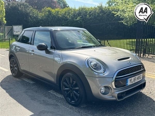 Silver Used 2018 Mini Cooper S Hatch Hatchback | £11,250 (Fair price) - Image 1/1