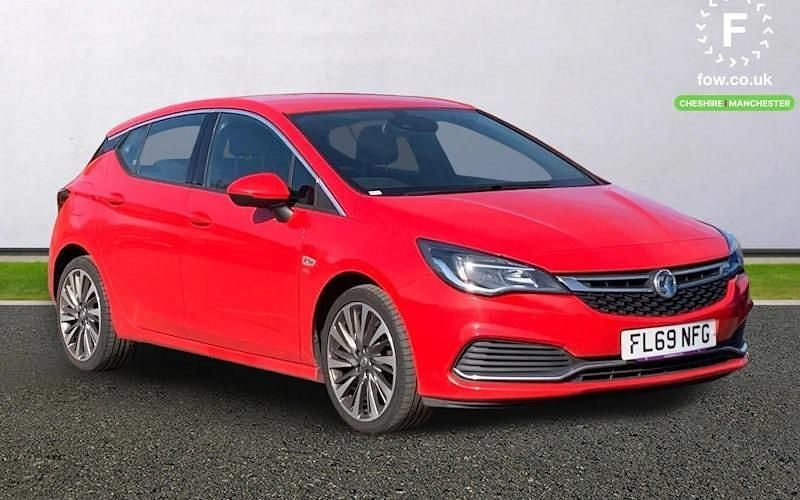 Second-hand Vauxhall Astra Active 150 CP (110 kW) 2019 Hatchback