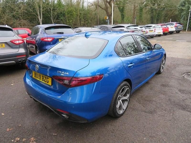 Used Alfa Romeo Giulia Saloon Veloce 280 HP (205 kW) 2019 Blue Sedan
