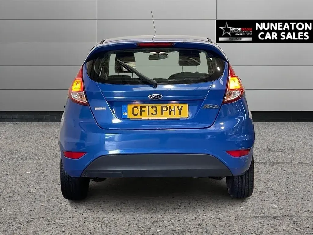 Used Ford Fiesta Style 75 HP (55 kW) 2013 Blue Hatchback